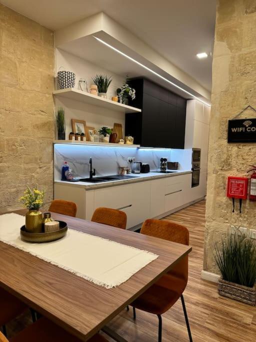 Townhouse 26 In Sliema, Malta Villa Eksteriør billede
