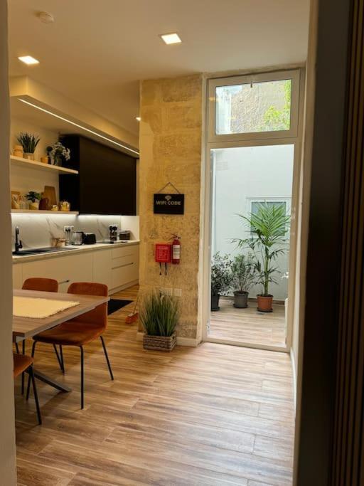 Townhouse 26 In Sliema, Malta Villa Eksteriør billede